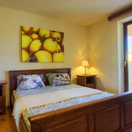 House Eleonora Comfortable Holiday *