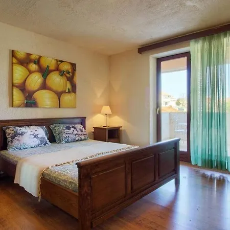 Villa House Eleonora Comfortable Holiday Manjadvorci